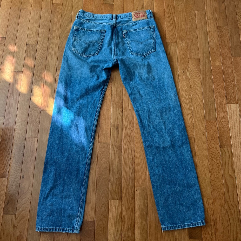 Levi’s 505 Straight Leg Denim Jeans - Picture 2 of 4